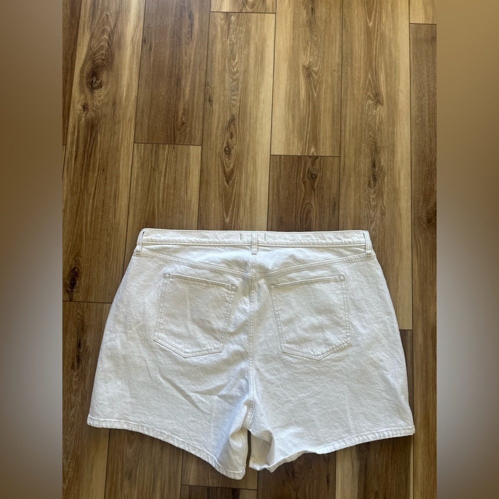 Abercrombie & Fitch womens high rise the 7” dad short size 36/23 NWT - Picture 5 of 5